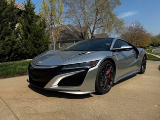 Used 2021 Acura NSX image 1