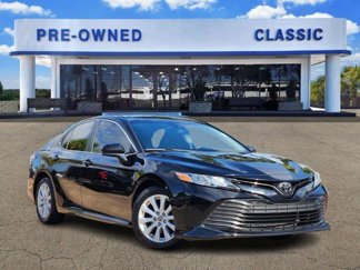 Used 2020 Toyota Camry LE image 1