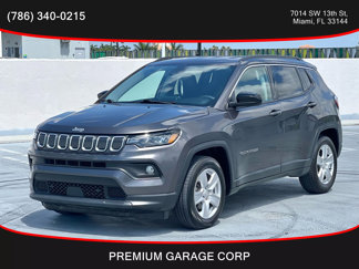 Used 2022 Jeep Compass Latitude image 1