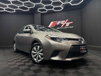 Used 2015 Toyota Corolla LE image 1