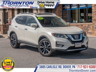 Used 2017 Nissan Rogue SL image 1