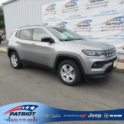 Certified 2022 Jeep Compass Latitude w/ Convenience Group image 1