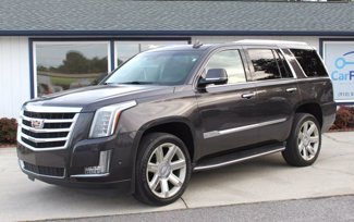 Used 2018 Cadillac Escalade Luxury image 1