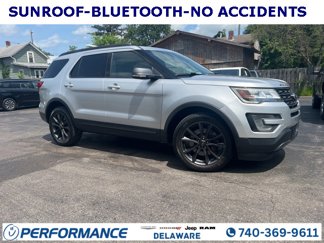 Used 2017 Ford Explorer XLT w/ Equipment Group 202A image 1