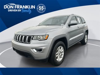 Used 2020 Jeep Grand Cherokee Laredo image 1
