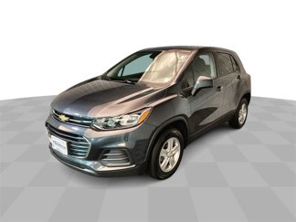 Used 2022 Chevrolet Trax LS w/ Tint and Cruise Package image 1