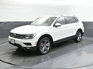 Used 2020 Volkswagen Tiguan SEL image 1