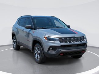Used 2022 Jeep Compass Trailhawk w/ Trailhawk Elite Group video 1