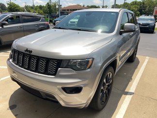 Used 2019 Jeep Grand Cherokee Altitude image 1