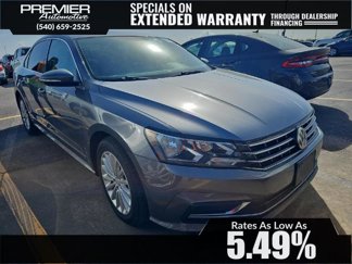 Used 2016 Volkswagen Passat 1.8T SE image 1
