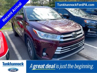 Used 2019 Toyota Highlander XLE image 1