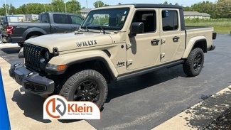 Used 2022 Jeep Gladiator Willys image 1