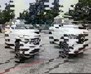 New 2025 Mercedes-Benz GLC 300 4MATIC image 1