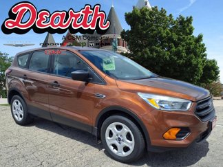Used 2017 Ford Escape S image 1