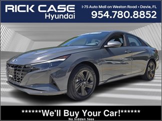 Certified 2023 Hyundai Elantra SEL image 1