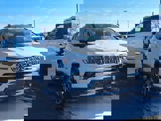 New 2025 Jeep Compass Limited image 1