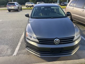 Used 2015 Volkswagen Jetta SE image 1