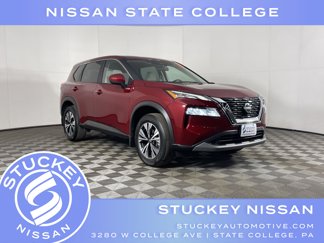 Used 2023 Nissan Rogue SV image 1