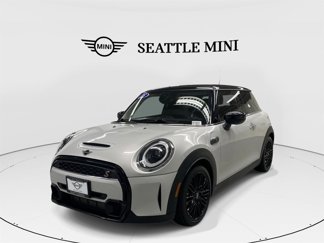 Used 2023 MINI Cooper S image 1