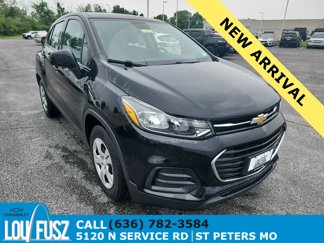 Used 2017 Chevrolet Trax LS image 1