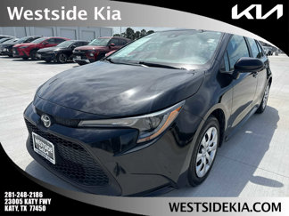 Used 2022 Toyota Corolla LE image 1