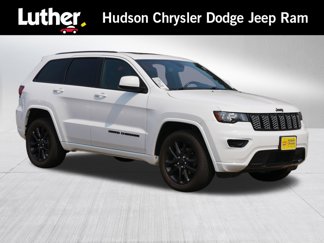 Used 2020 Jeep Grand Cherokee Altitude image 1
