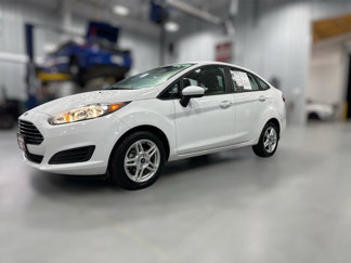 Used 2019 Ford Fiesta SE image 1