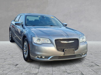 Used 2017 Chrysler 300 C image 1