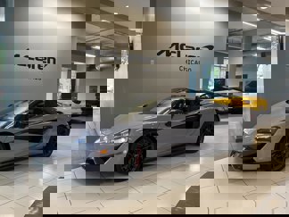 Used 2018 McLaren 570S Spider image 1
