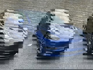 Used 2018 Tesla Model 3 Long Range image 1