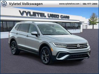 Certified 2022 Volkswagen Tiguan SE image 1