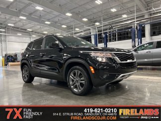 Used 2022 Kia Seltos LX image 1