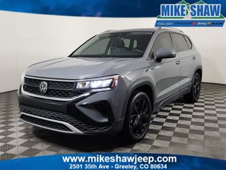 Used 2023 Volkswagen Taos SE image 1