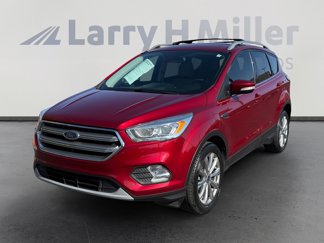 Used 2017 Ford Escape Titanium image 1