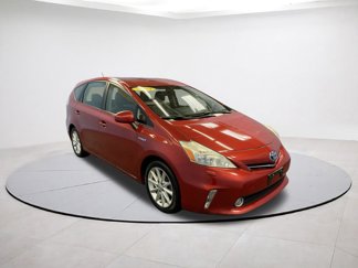 Used 2013 Toyota Prius V video 1