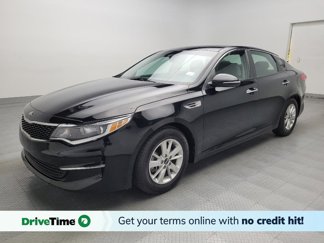 Used 2017 Kia Optima LX image 1