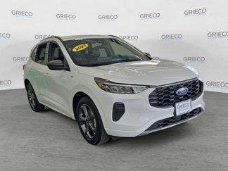 Used 2023 Ford Escape ST-Line w/ Tech Pack #1 image 1