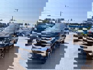 Used 2021 Chevrolet Silverado 1500 LT w/ Z71 Off-Road Package image 1