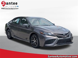 Used 2023 Toyota Camry SE image 1