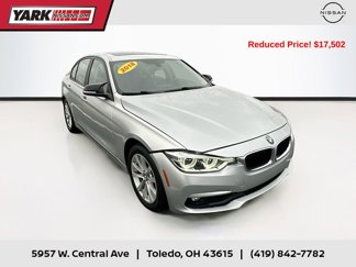 Used 2018 BMW 320i xDrive Sedan w/ Convenience Package image 1