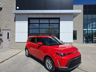 New 2025 Kia Soul LX image 1