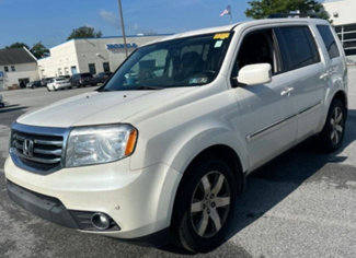 Used 2013 Honda Pilot Touring image 1