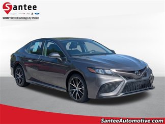 Used 2023 Toyota Camry SE image 1