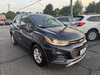 Used 2018 Chevrolet Trax LT w/ LT Convenience Package image 1