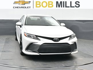 Used 2022 Toyota Camry LE image 1