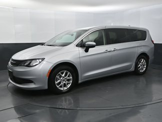 Used 2023 Chrysler Voyager LX image 1