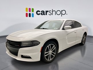 Used 2019 Dodge Charger SXT w/ Driver Confidence Group image 1