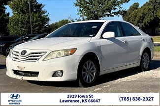Used 2011 Toyota Camry XLE image 1