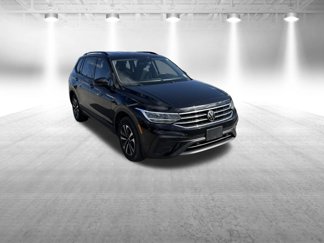 Used 2023 Volkswagen Tiguan S image 1