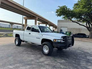 Used 2000 Dodge Ram 2500 Truck SLT image 1